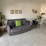A Casa E' Mamma 아파트